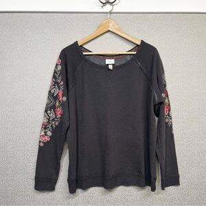 L Knox Rose Embroidered Sleeve Sweatshirt Charcoal Gray